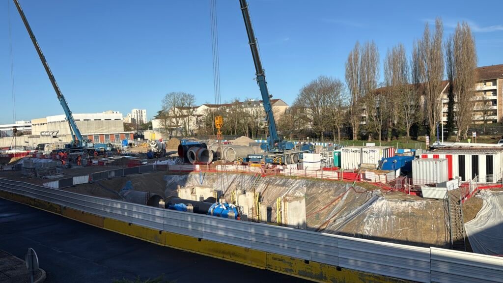 Chantier de doublement de conduite à l'usine de Neuilly-sur-Marne