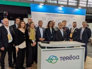 Signature de la création de l'association H2AI