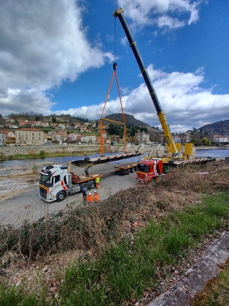 Un chantier de prévention des crues et hydroélectricité à Brives-Charensac