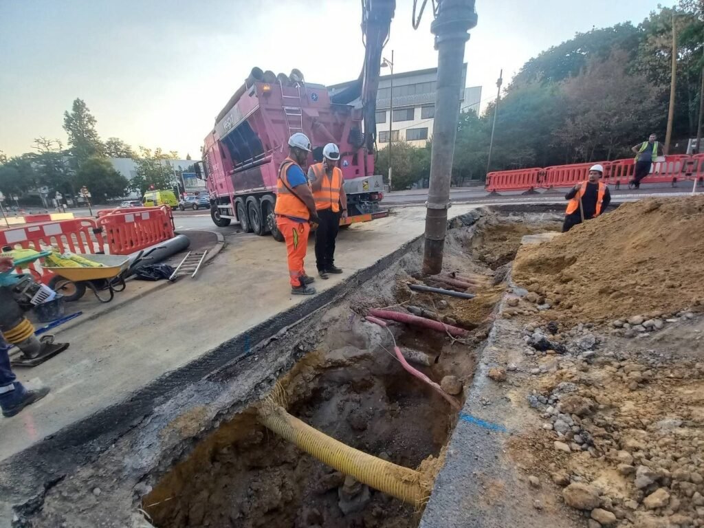 À Châtenay-Malabry, JAN pose 200 mètres de réseau d’eaux usées